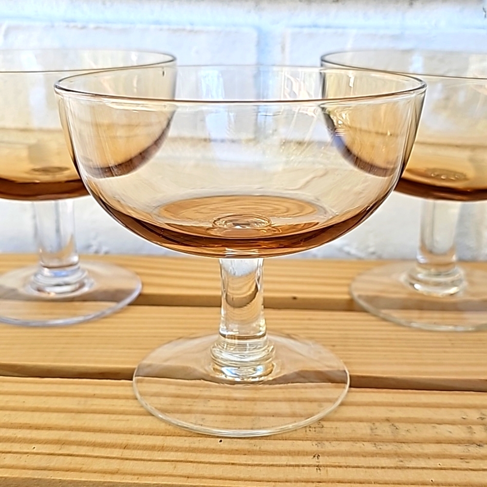 5 Rare, Vintage Champagne Coupes